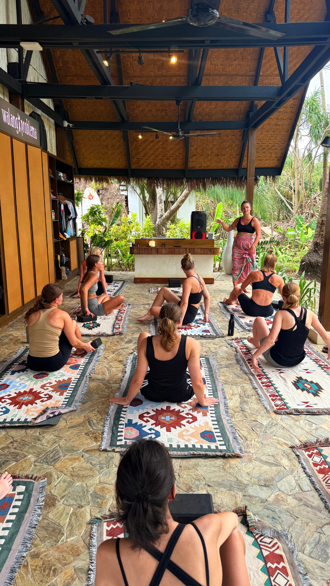 Yoga, træning og samlings rum midt i naturen